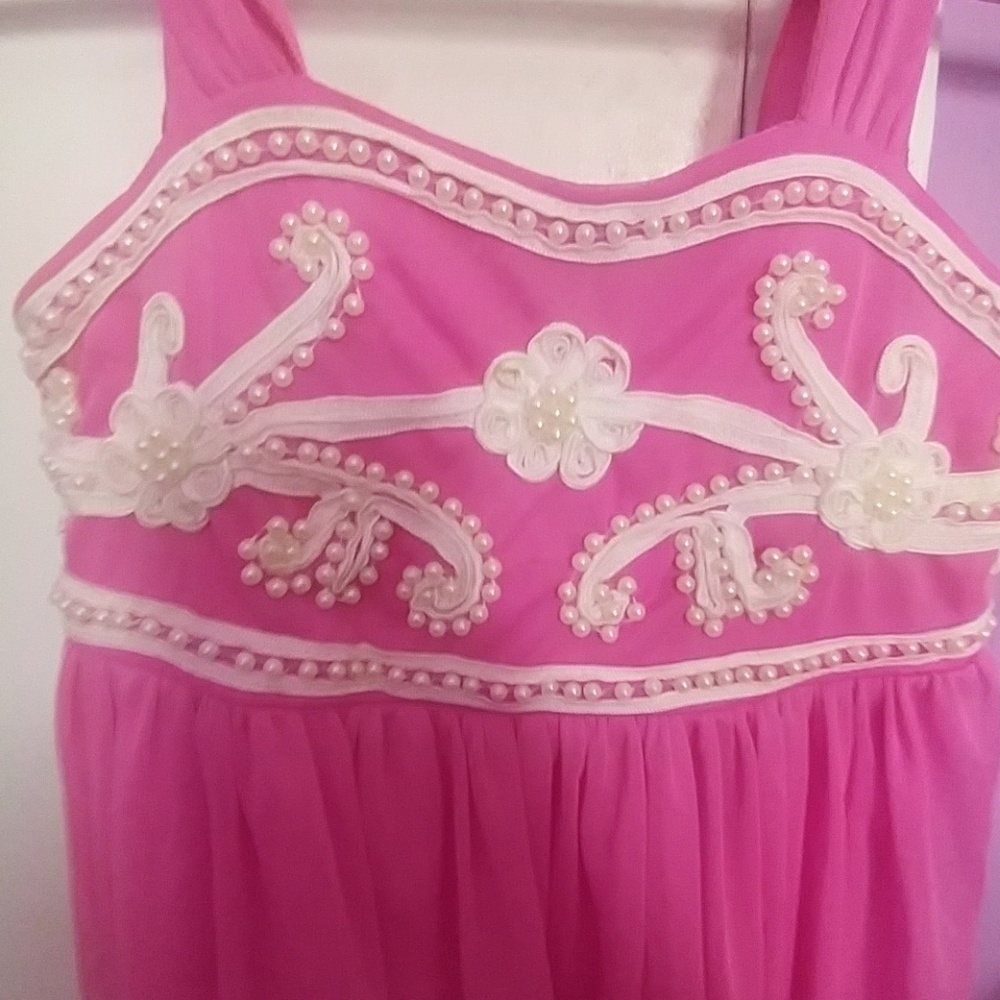Dress - Picture 4 of 5
